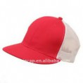 Gorra de rejilla roja y blanca